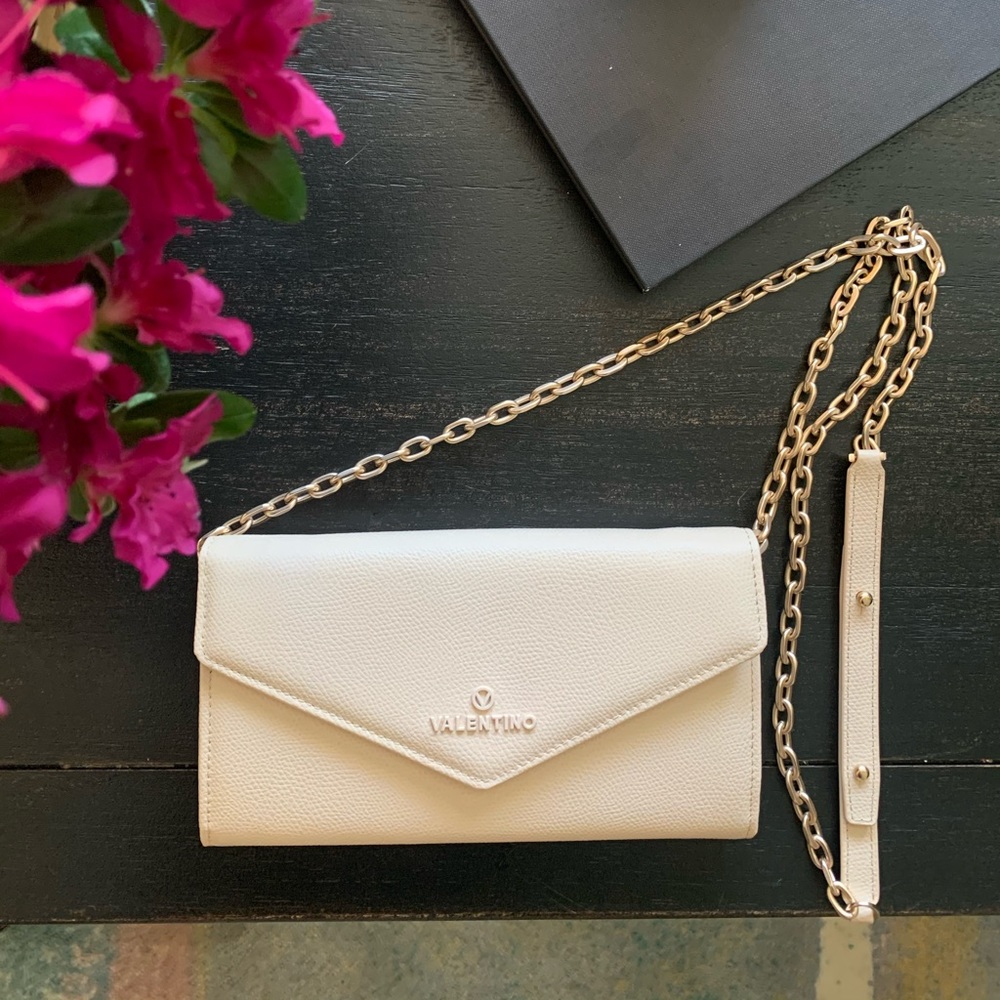 ❌❌SOLD!!!❌❌Valentino Wallet on Chain